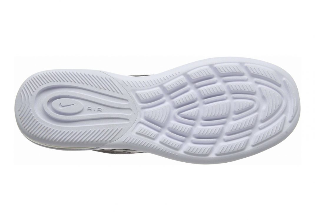 Black / White (AA2168002)