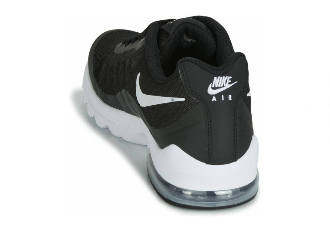 Nike Air Max Invigor - Black / White (749680010)