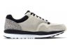 Nike Air Safari - Multicolore Light Cream Black White 202 (371740202)