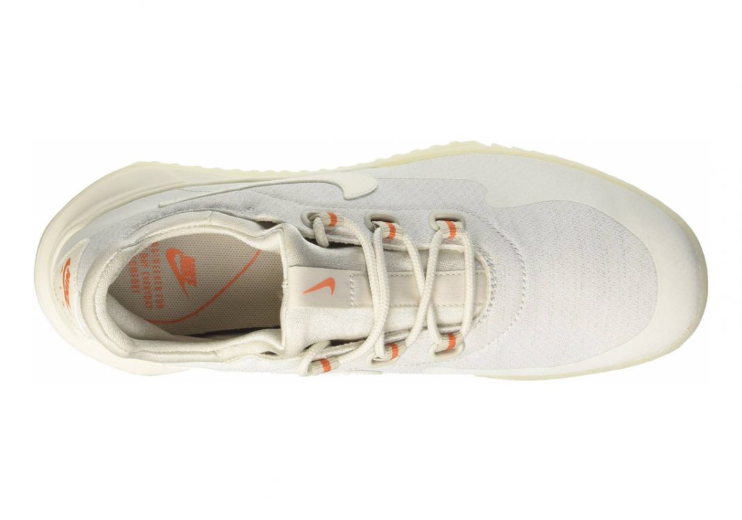 Nike Air Wild - Light Bone/Sail (917547001)