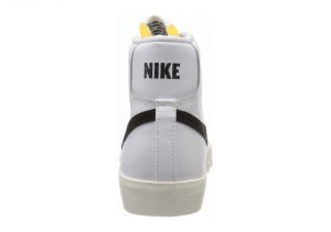 Nike Blazer Mid 77 Vintage - White White Black 000 (BQ6806100)