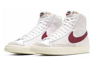 White Worn Brick Sail (BQ6806102)