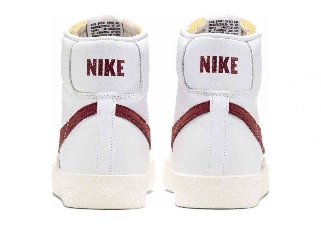 White Worn Brick Sail (BQ6806102)