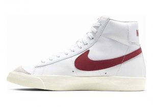 White Worn Brick Sail (BQ6806102)