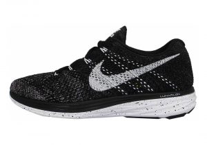 Nike flyknit racer womens black and white on sale