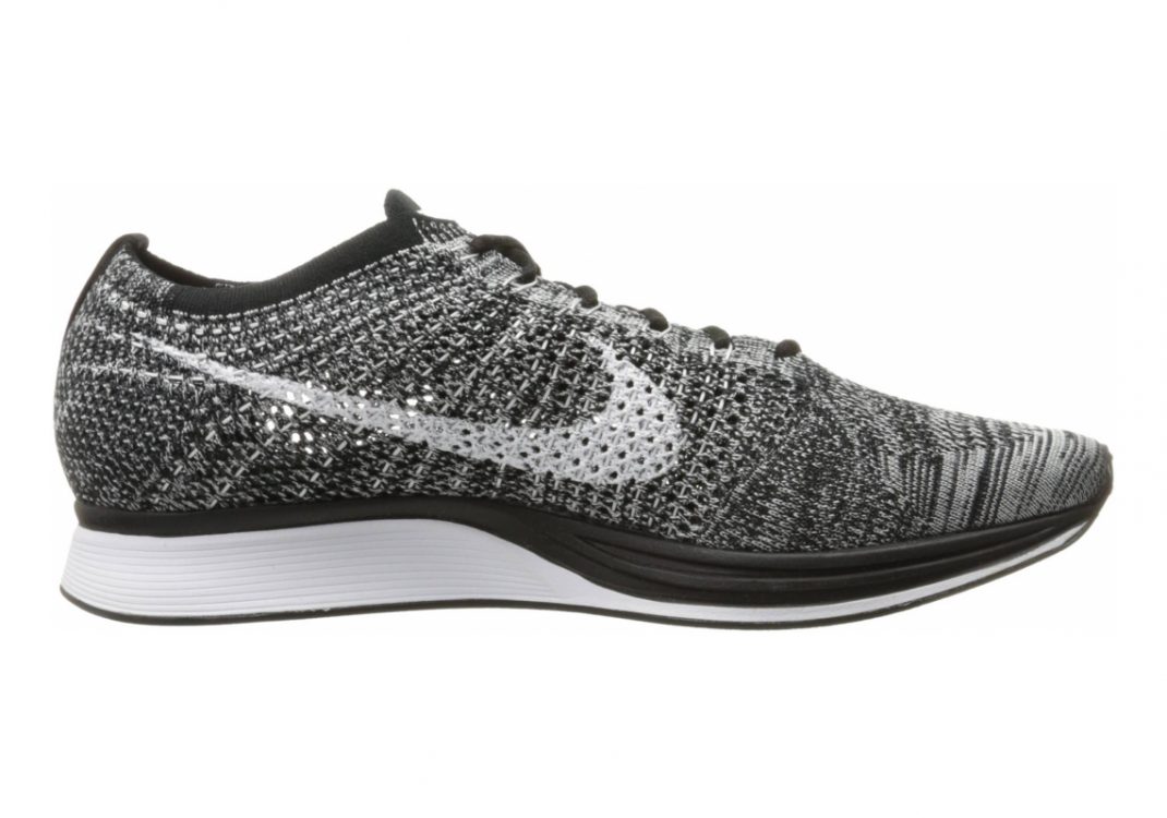 Nike Flyknit Racer - Grey (526628012)