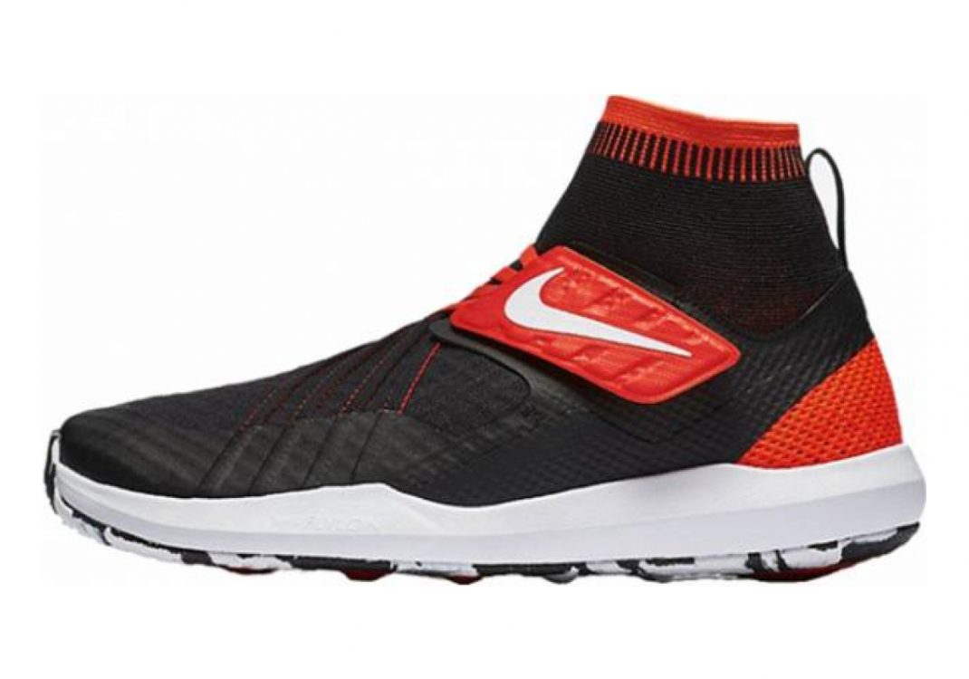 Black/ Total Crimson (852926002)