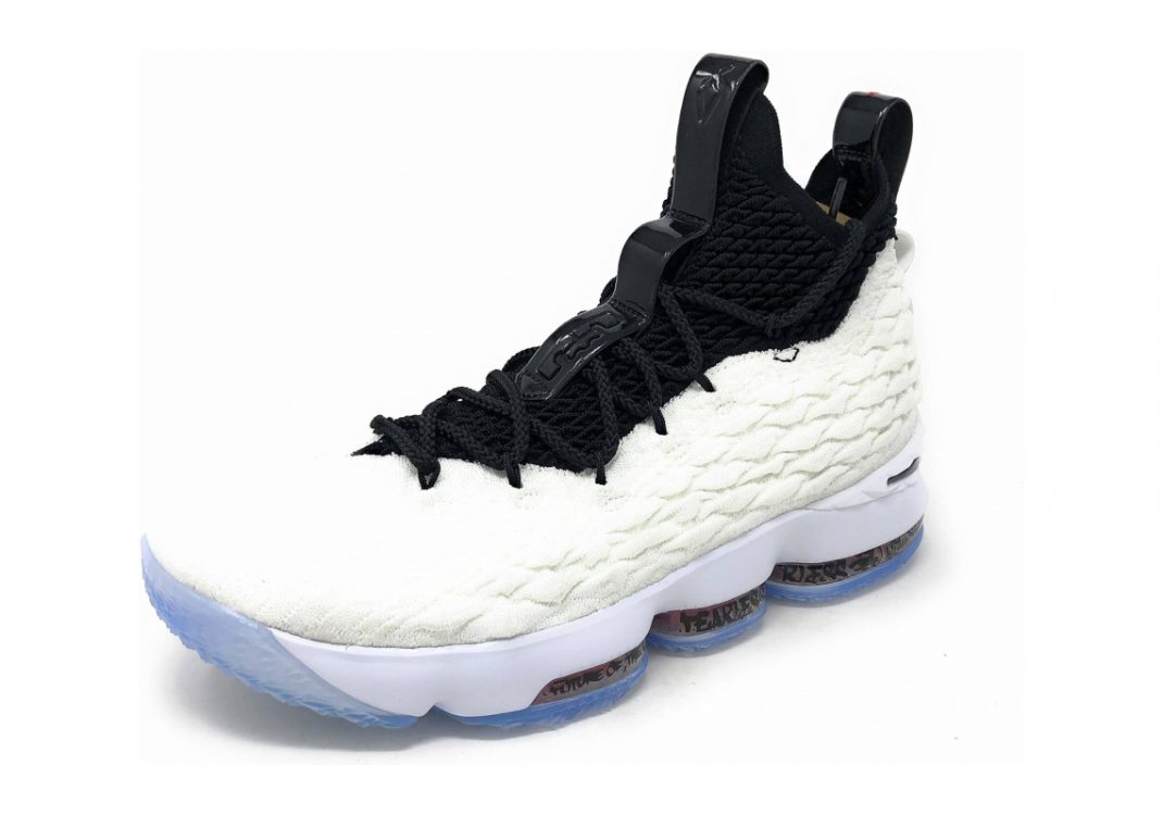 White / Black (AQ2363100)