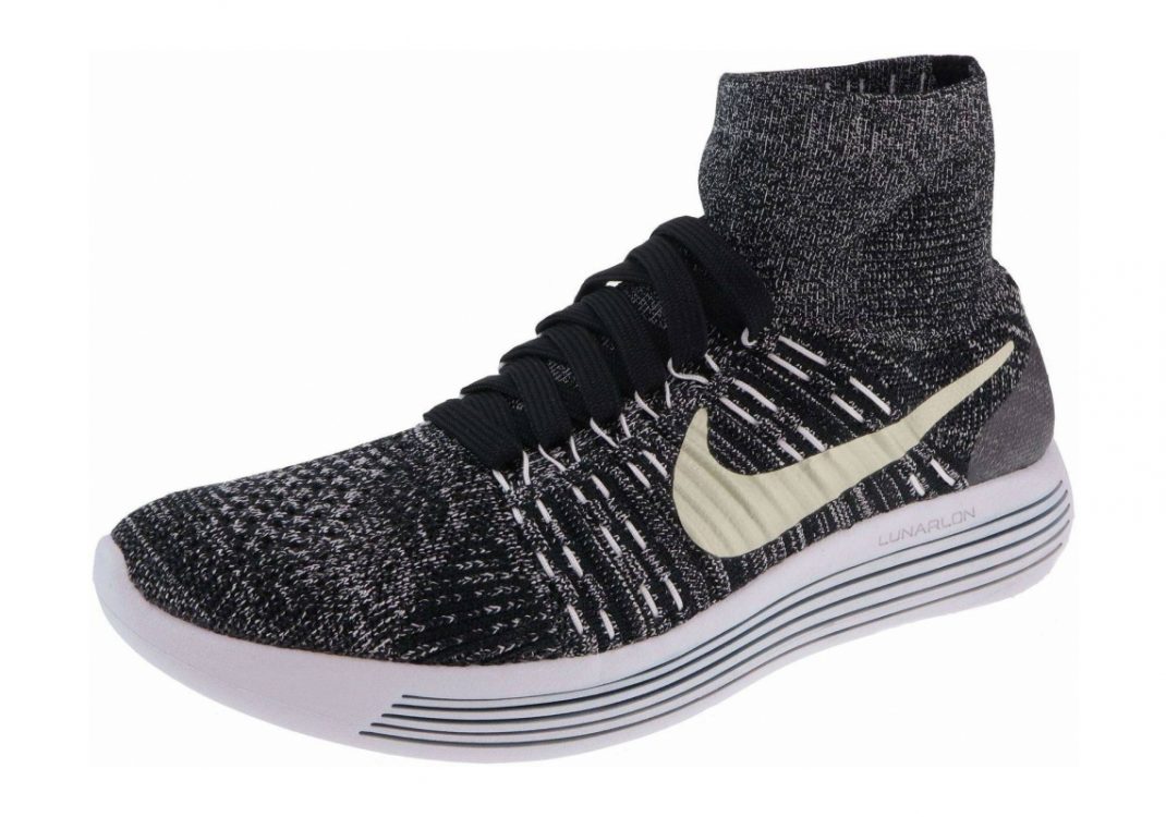 Black/MetallicGoldStar-White (881681007)