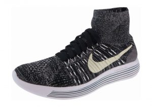 Black/MetallicGoldStar-White (881681007)