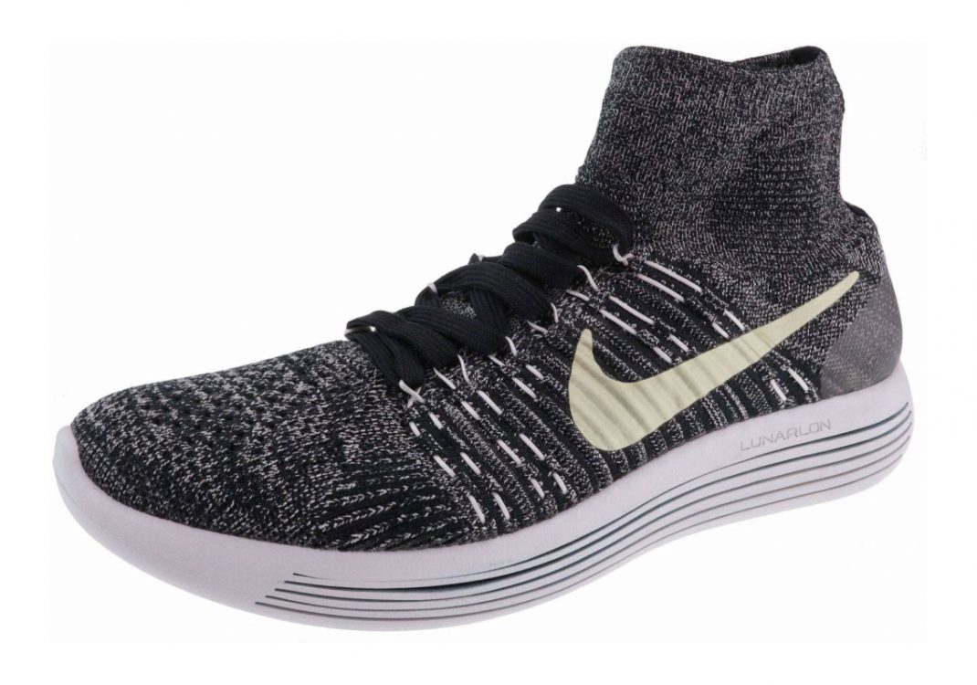 Black/MetallicGoldStar-White (881681007)