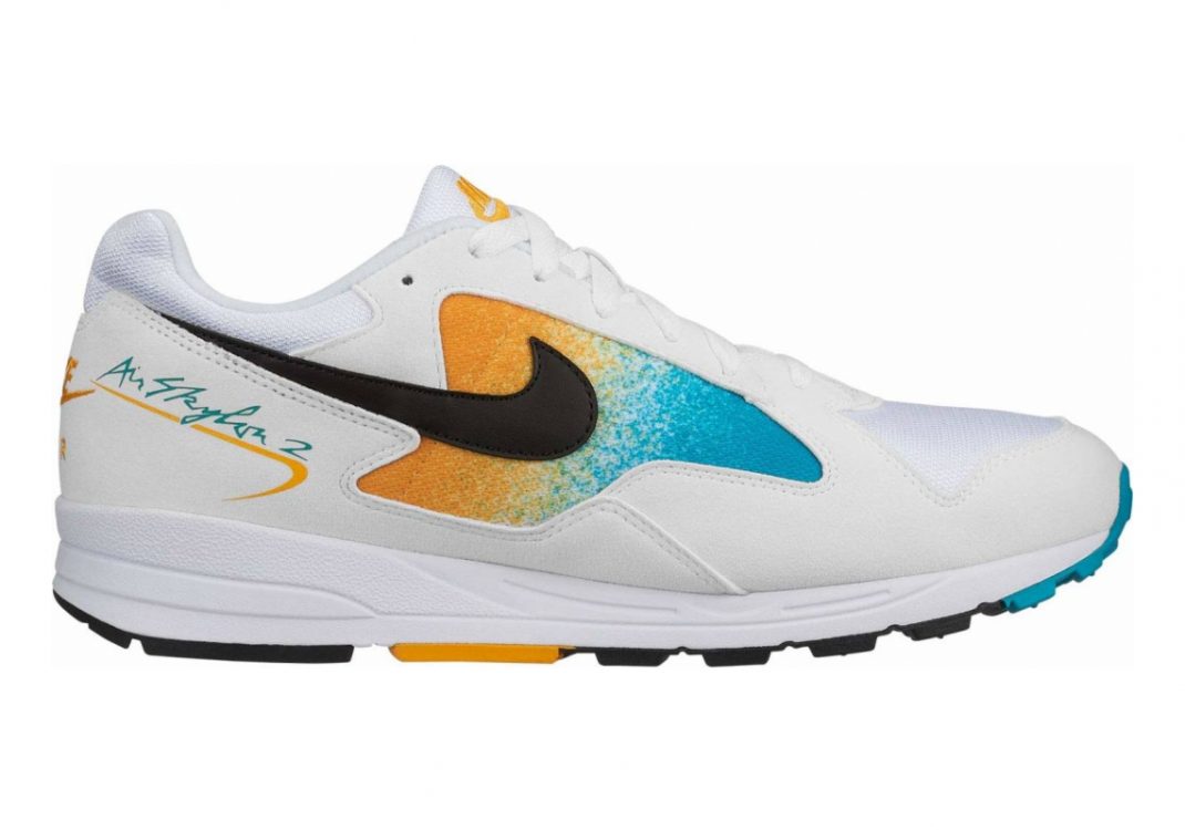 Multicolore White Black University Gold Spirit Teal 000 (AO1551109)