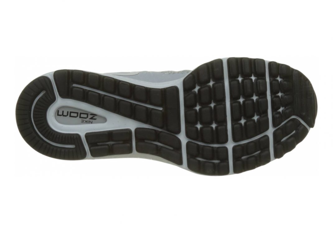 Cool Grey/Pure Platinum/Wolf Grey/White (922908003)