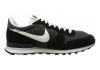 Nike Internationalist -