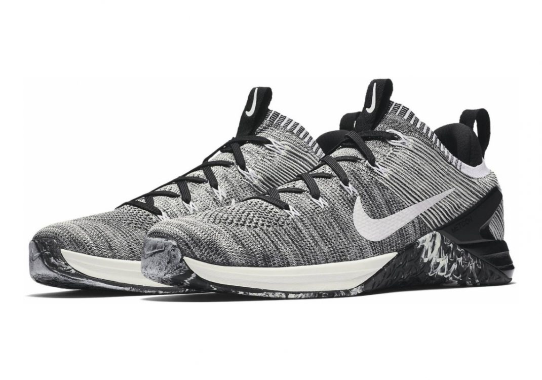 Matte Silver/Light Silver/Sail. (924423001)