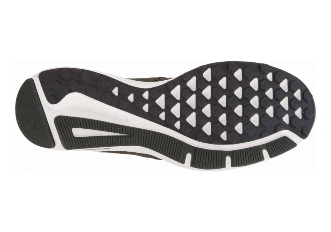 Sequoia Summit White Black Hyper Crimson (908989300)