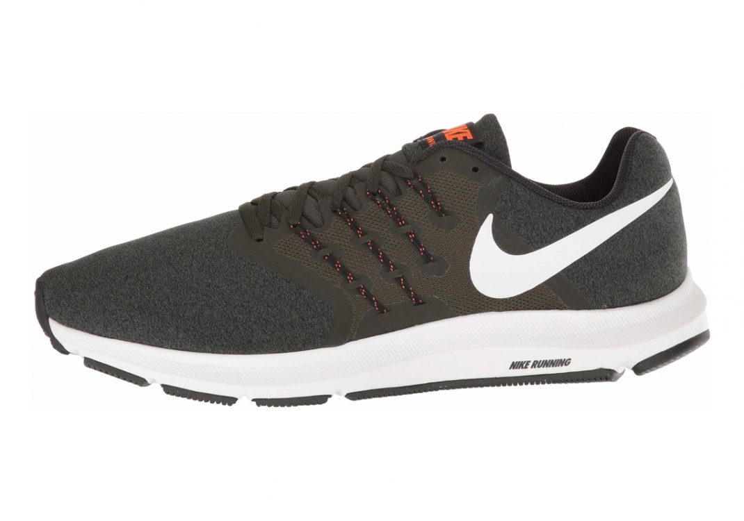 Sequoia Summit White Black Hyper Crimson (908989300)