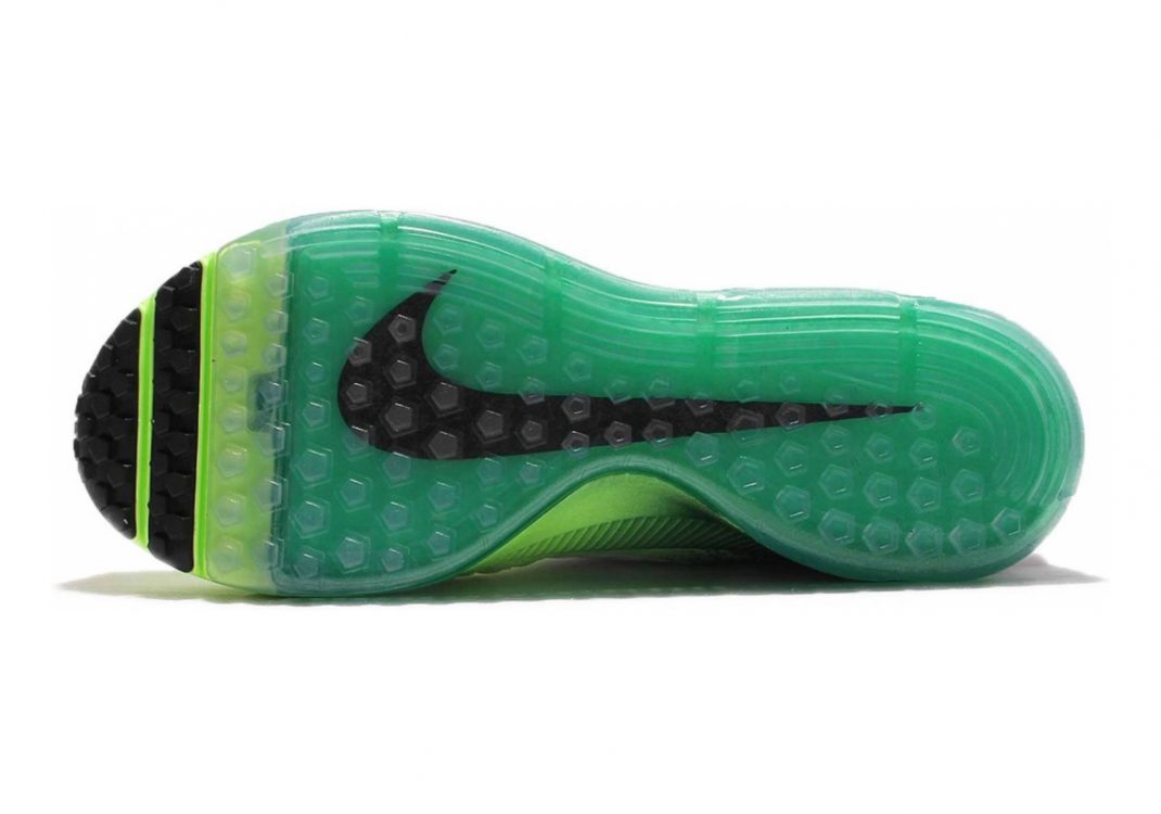 Ghost Green/White (844134300)