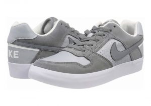 Grey Cool Grey Cool Grey Wolf Grey White 001 (942237001)