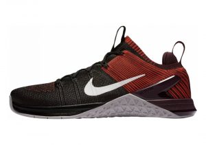 Black/Vast Grey/Chili Red (924423002)