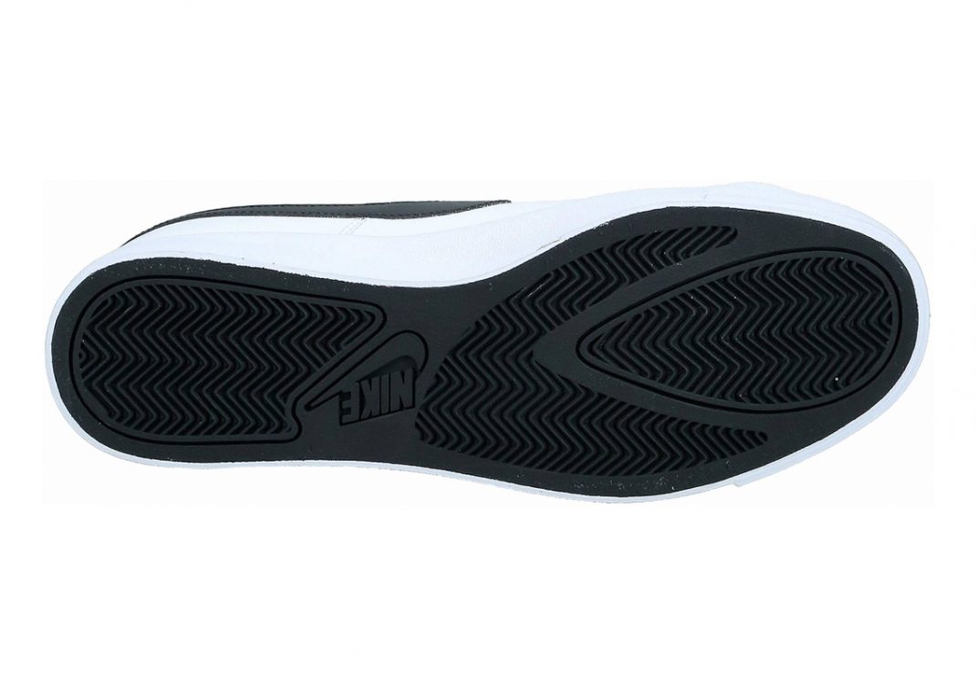 White / Black (BQ4222103)