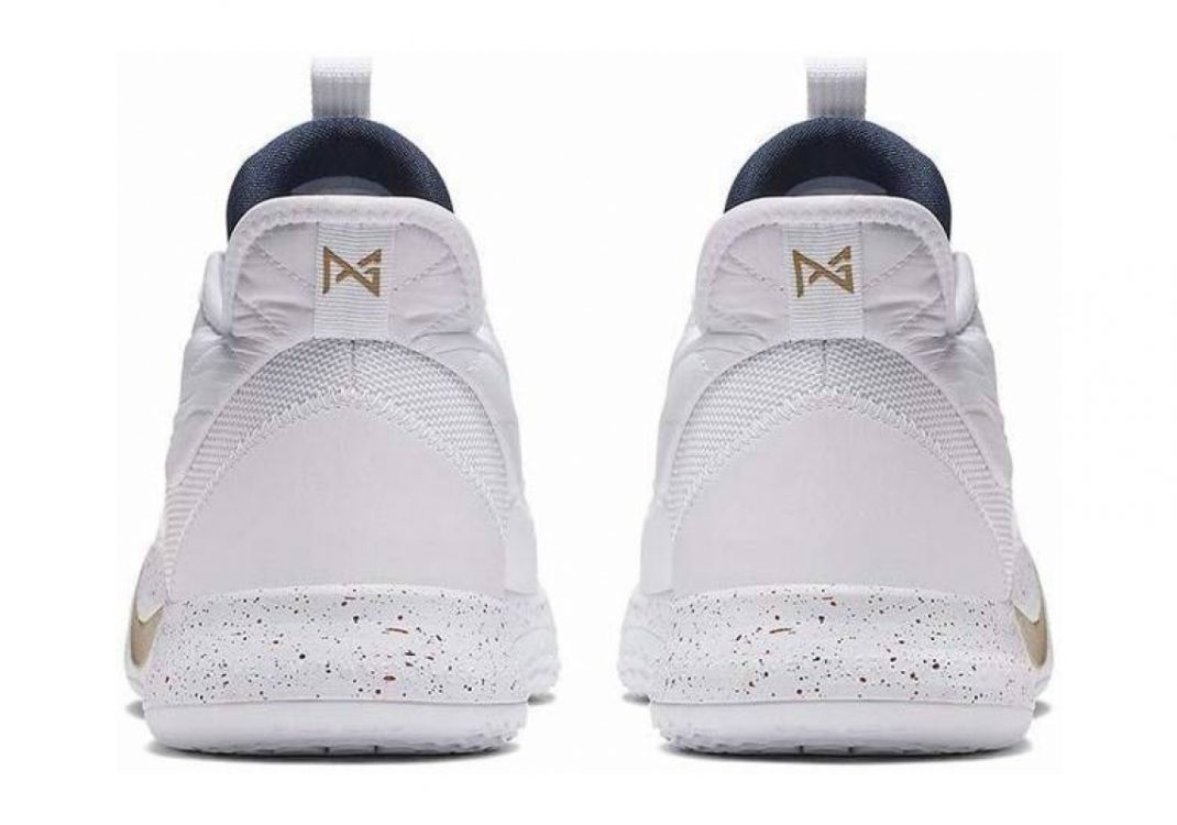 White/Metallic Gold (AO2607100)