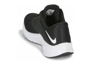 Nike Quest 3