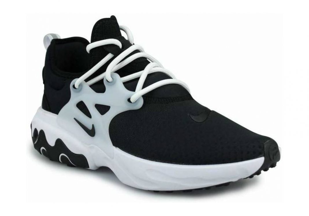 Black/Black/White (AV2605003)