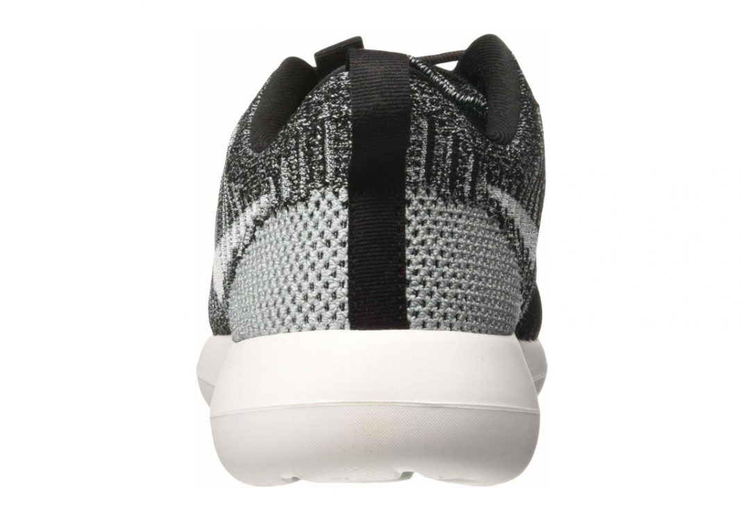 Black / White-wolf Grey-stadium Green (844833007)