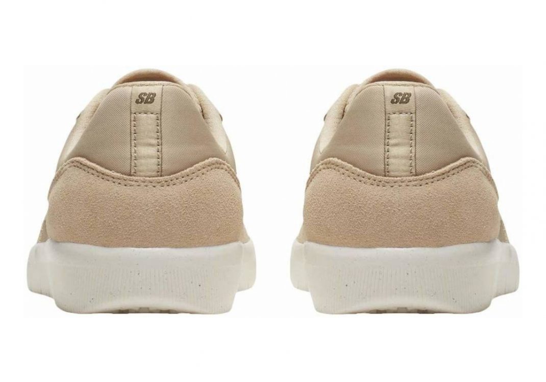 Desert Ore/Medium Olive-sail (AH3360205)