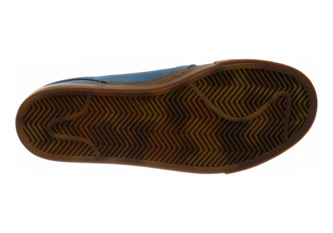 azul claro (333824420)