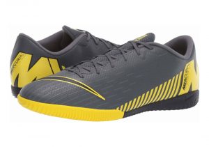 Nike VaporX 12 Academy Indoor