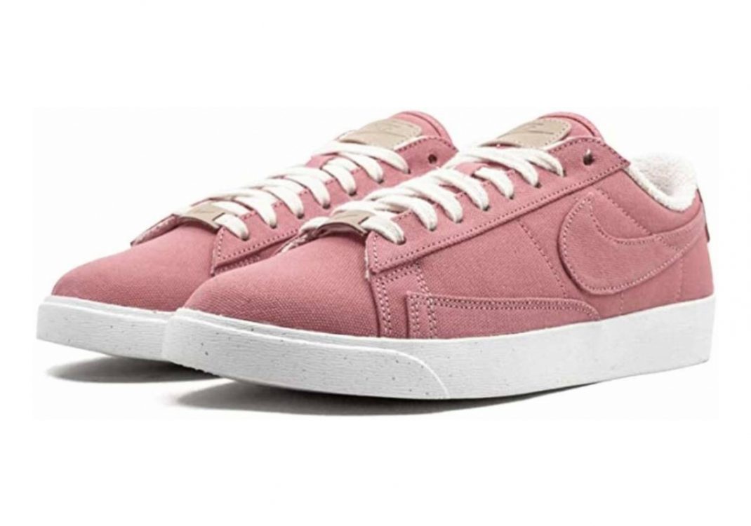 Nike blazer low lx pink on sale