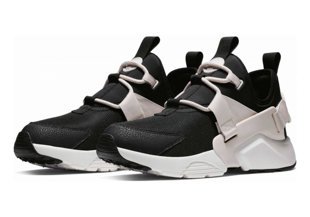 Black/Summit White/Barely Rose (AH6804013)