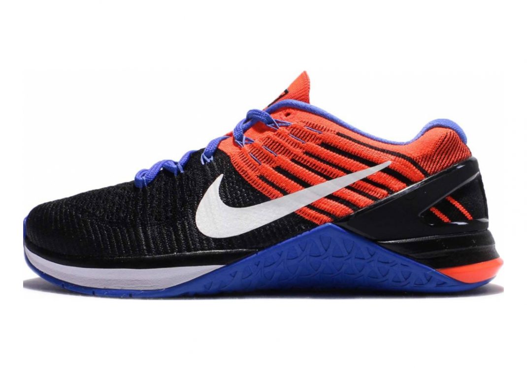 002-Black/White (849809002)