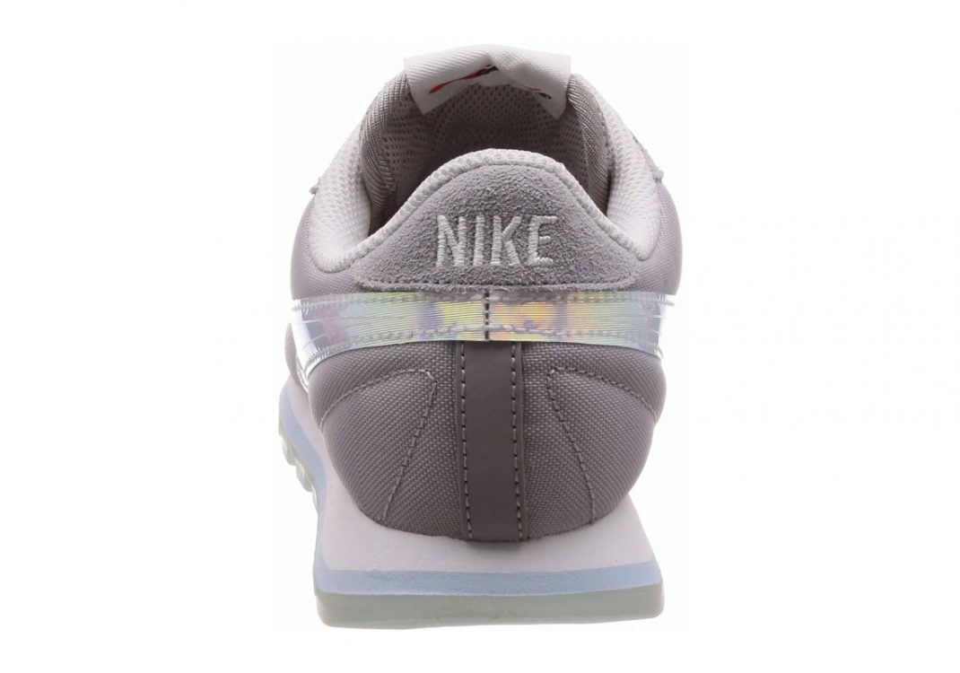 Rainbow Iridescent Summit White (AO3166001)