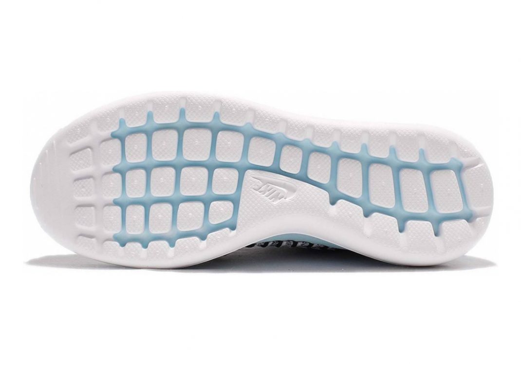 Glacier Blue White Black (844929402)