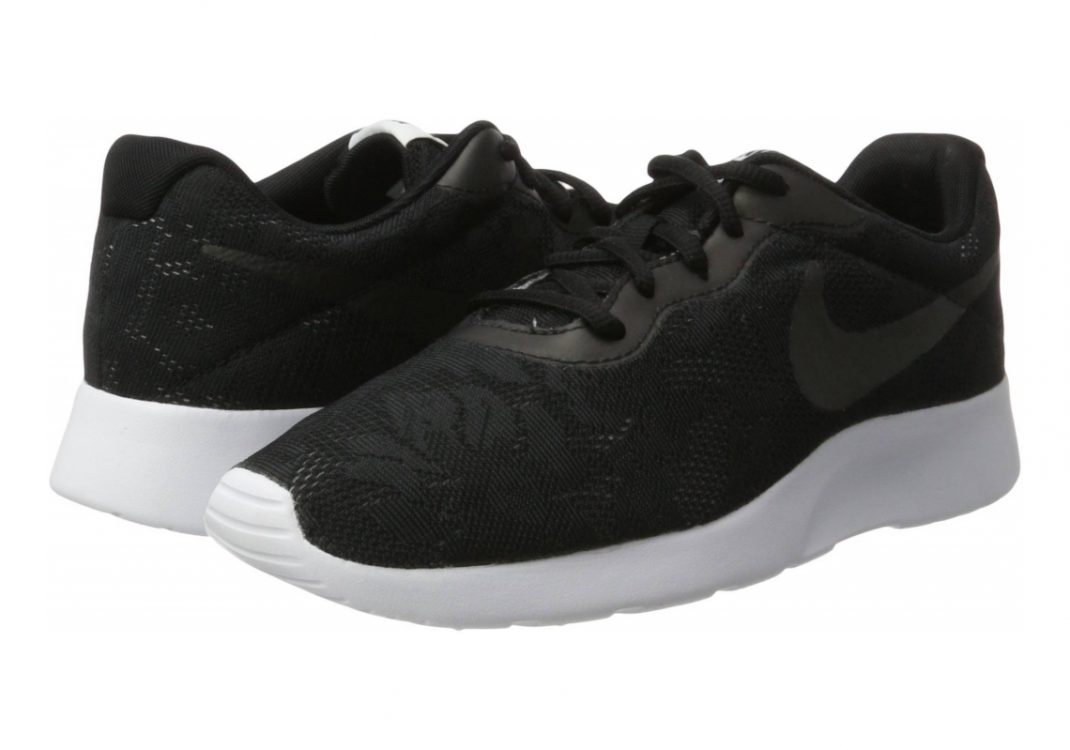 Nike Tanjun ENG - Black Black White (902865001)