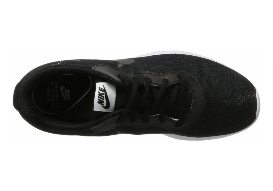 Nike Tanjun ENG - Black Black White (902865001)
