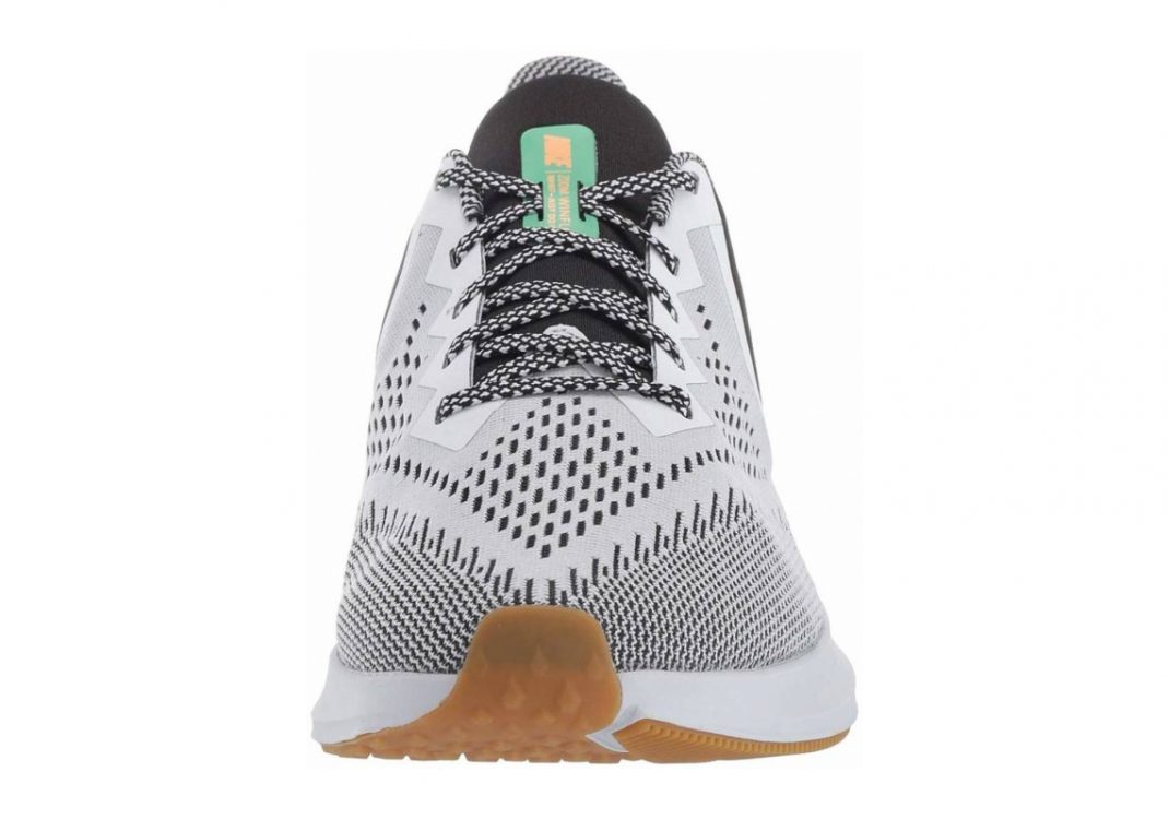 Black/White/Gum Light Brown (BQ9261001)