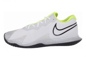 nikecourt air zoom vapor cage 4 tennis shoe