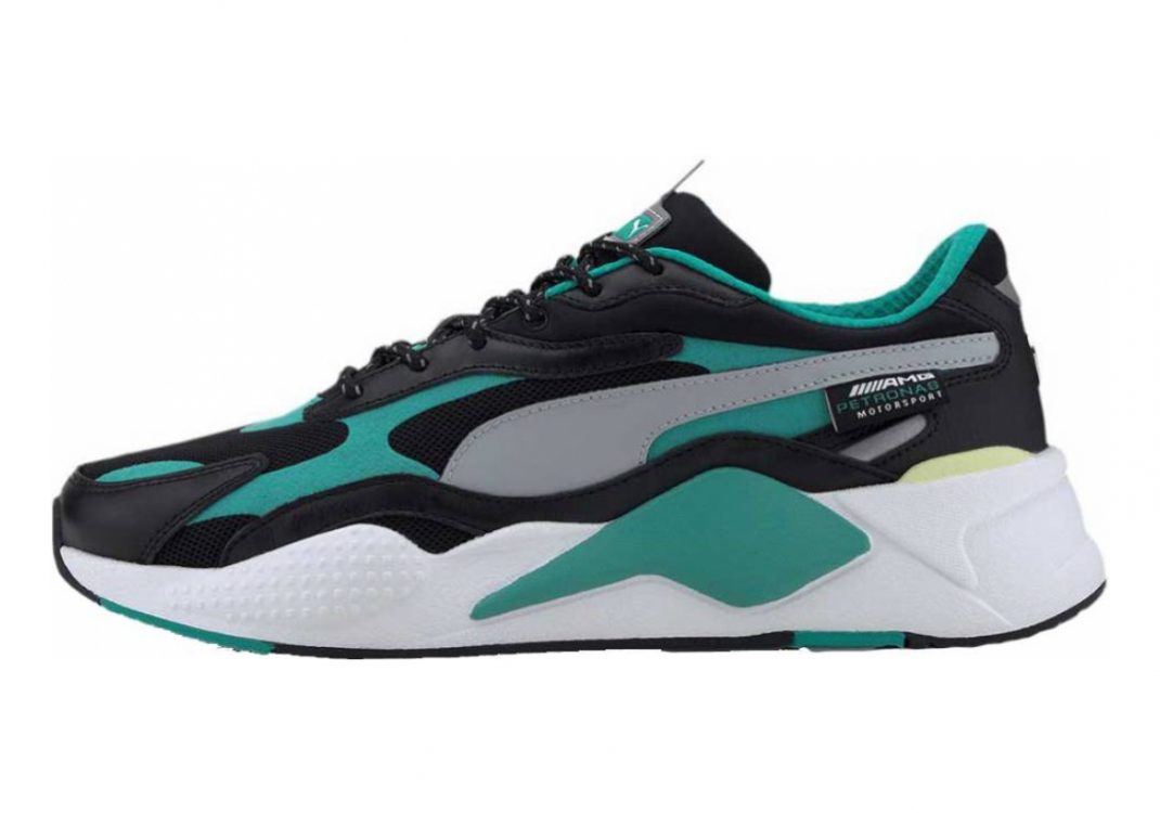 Mercedes petronas puma online