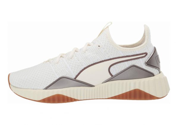 Puma Defy Luxe - Whisper White / Metallic Ash (19115302)