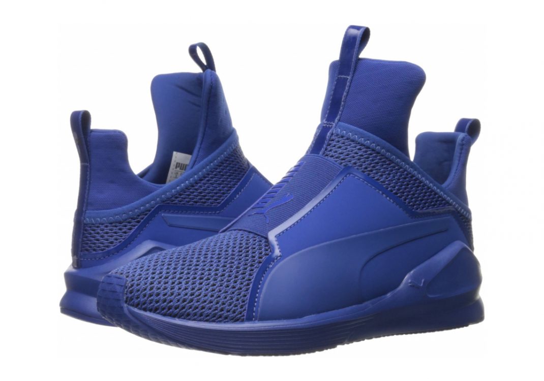 True Blue (19030303)