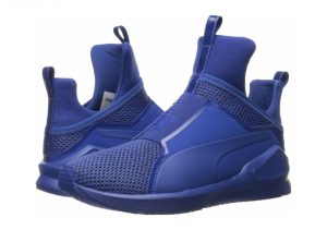 True Blue (19030303)