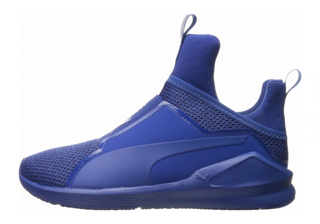 True Blue (19030303)