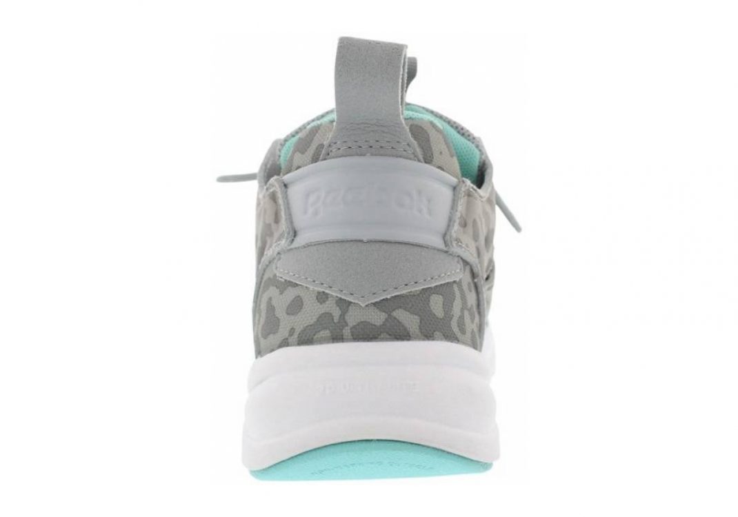 Baseball Grey / Flat Grey-white-crystal Blue (M46751)