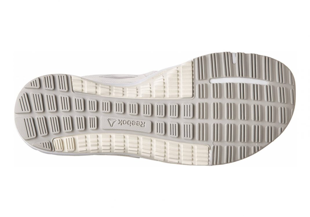 Chalk/ Skull Grey/ Pure Silver (BD5130)