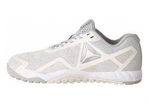 Chalk/ Skull Grey/ Pure Silver (BD5130)