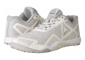 Chalk/ Skull Grey/ Pure Silver (BD5130)